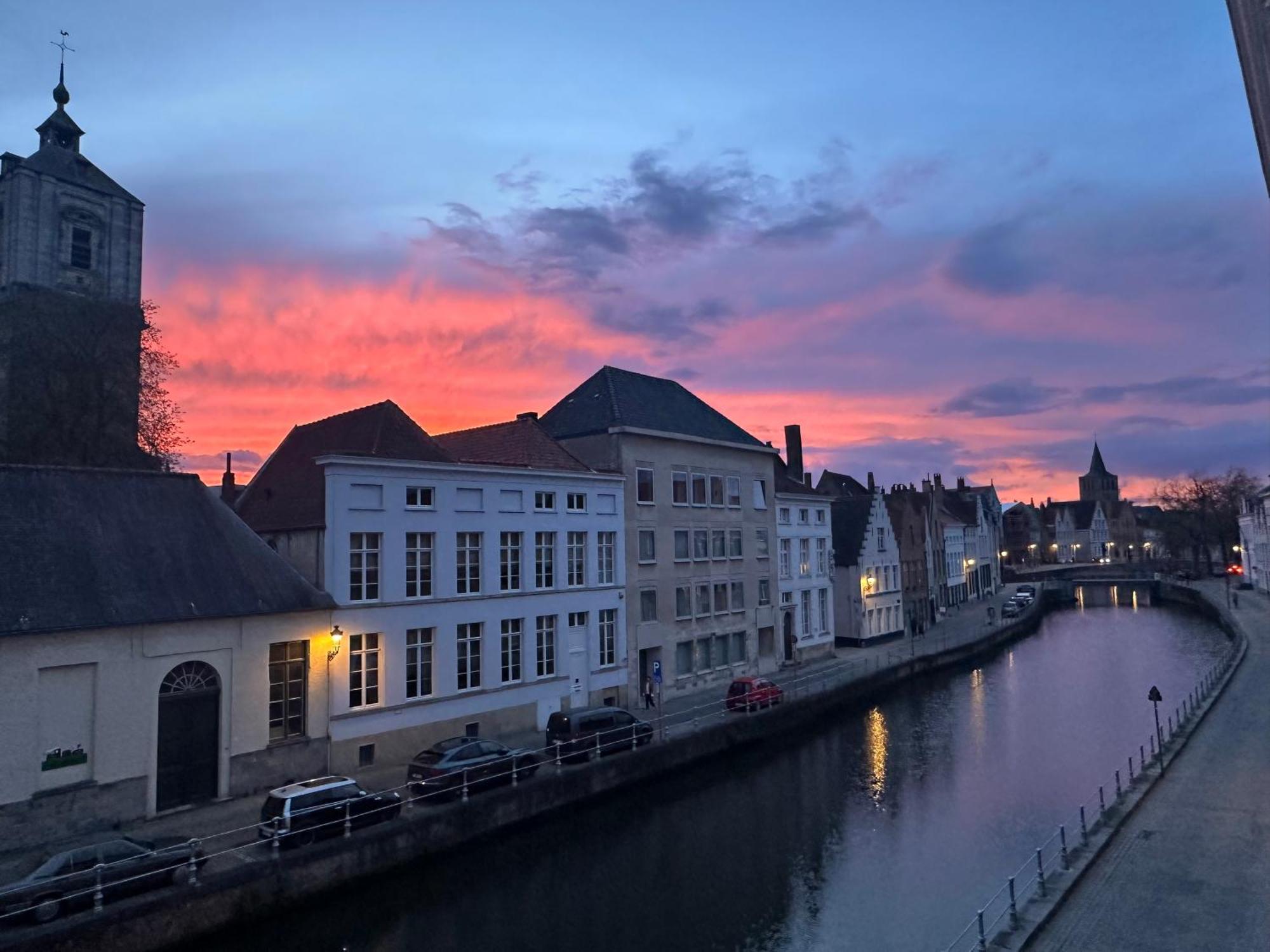 B&B Anna9 Brugge Kültér fotó